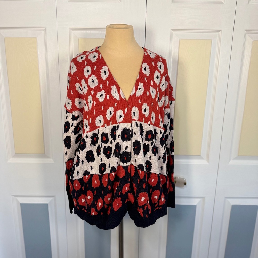 Cabi 6163 Red Navy Blue Leopard Animal Print Cotton V-Neck Cardigan Sweater M
